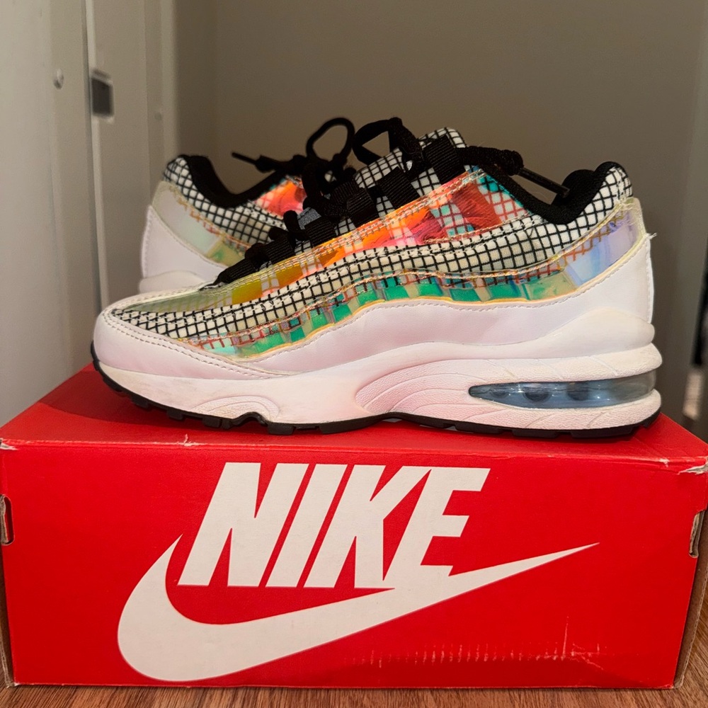 Nike Kids Sneakers - White, Black, and Multicolor